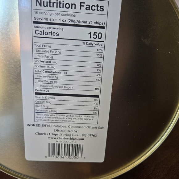 VINTAGE CHARLES CHIPS TIN 8X8 🥫 - Picture 4 of 4